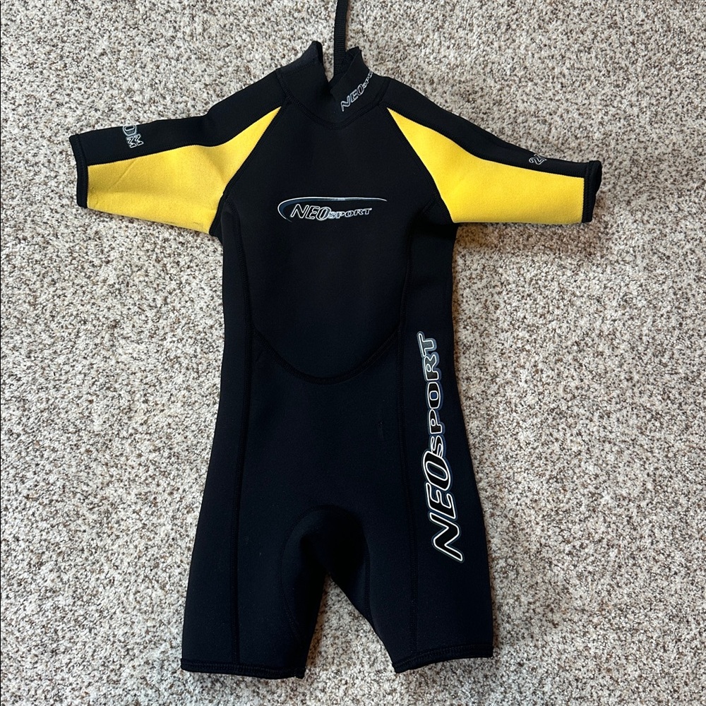 Neosport wetsuit